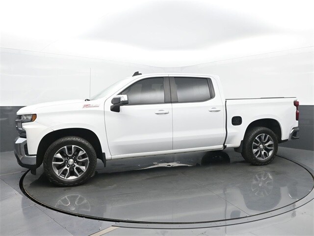 Used 2022 Chevrolet Silverado 1500 Limited LT with VIN 3GCUYDED7NG112567 for sale in Tipton, IN