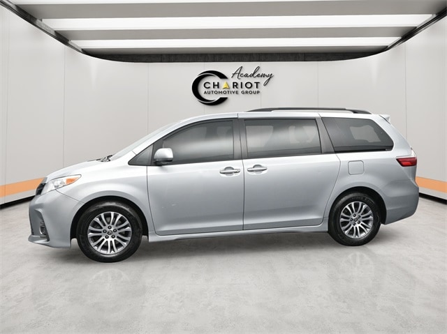 Used 2020 Toyota Sienna XLE with VIN 5TDYZ3DC5LS065362 for sale in Tipton, IN