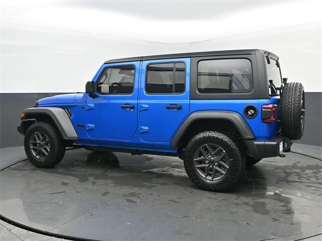 2025 Jeep Wrangler Sport S photo 3