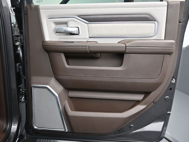 2026 RAM 2500 Laramie - Photo 16