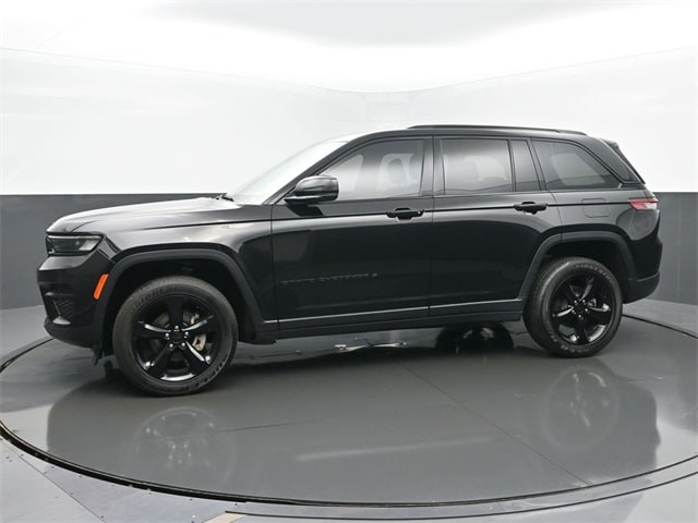 Used 2023 Jeep Grand Cherokee Altitude with VIN 1C4RJHAG0PC594709 for sale in Tipton, IN