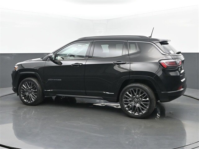 2022 Jeep Compass Limited photo 3