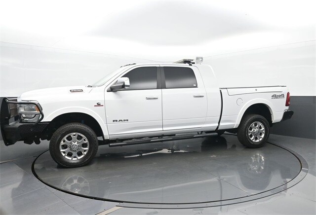 2022 Ram 2500 photo 2