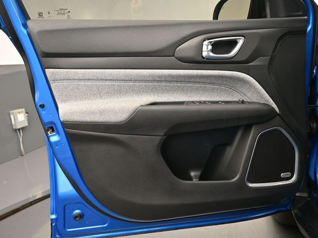 2025 Jeep Compass Latitude - Photo 12