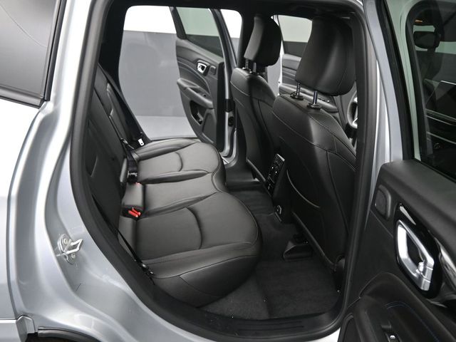 2025 Jeep Compass Limited - Photo 15