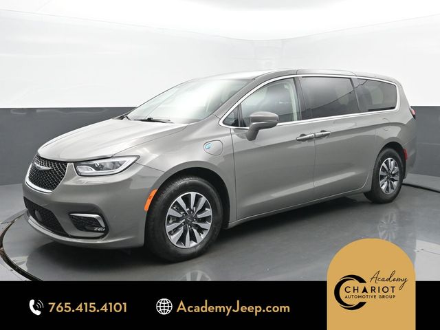 2022 Chrysler Pacifica Hybrid