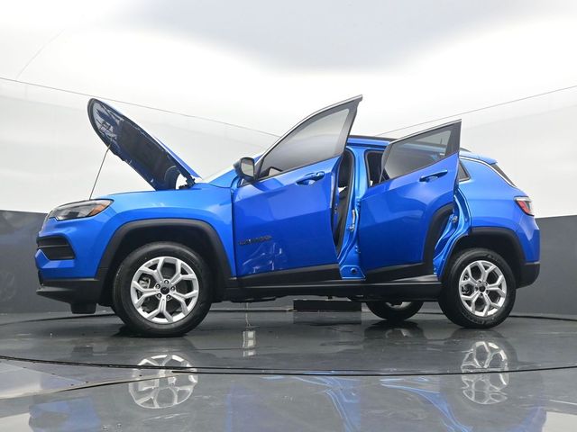 2025 Jeep Compass Latitude - Photo 59