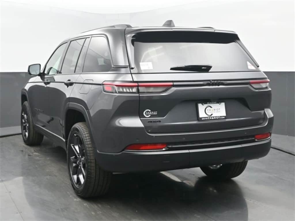 New 2025 Jeep Grand Cherokee Limited Sport Utility