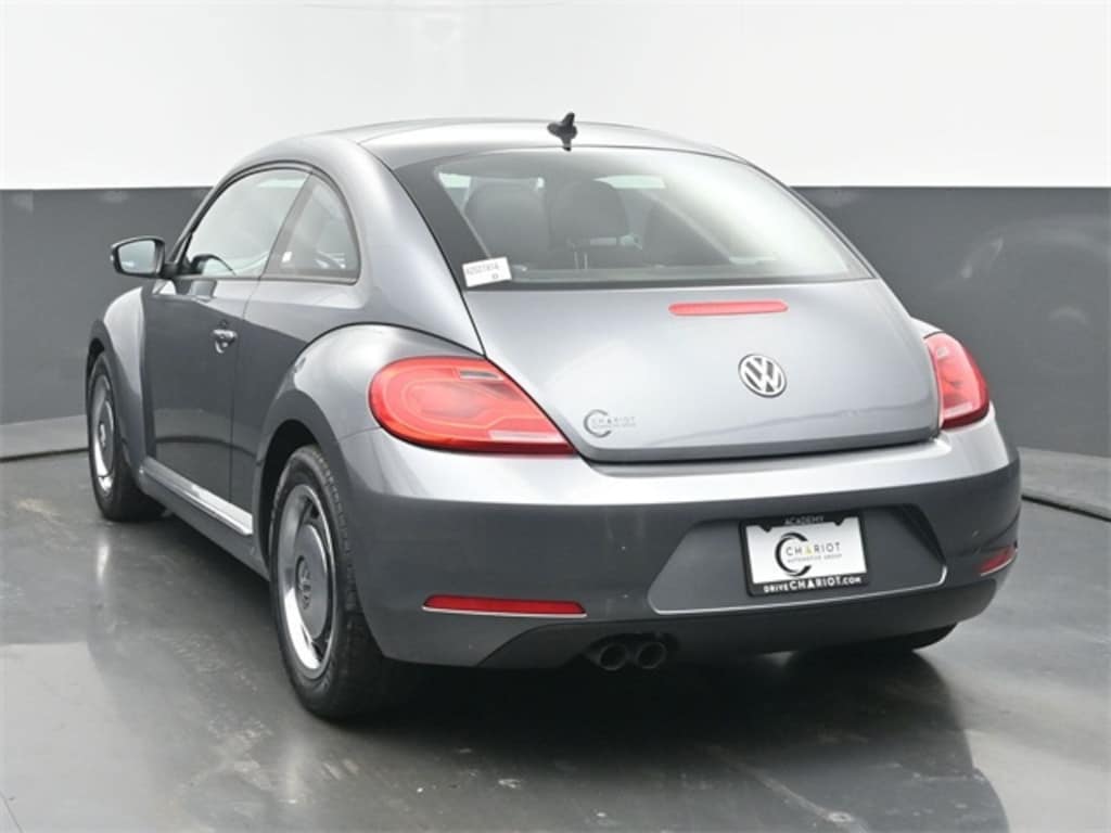 Used 2012 Volkswagen Beetle 2.5L Hatchback