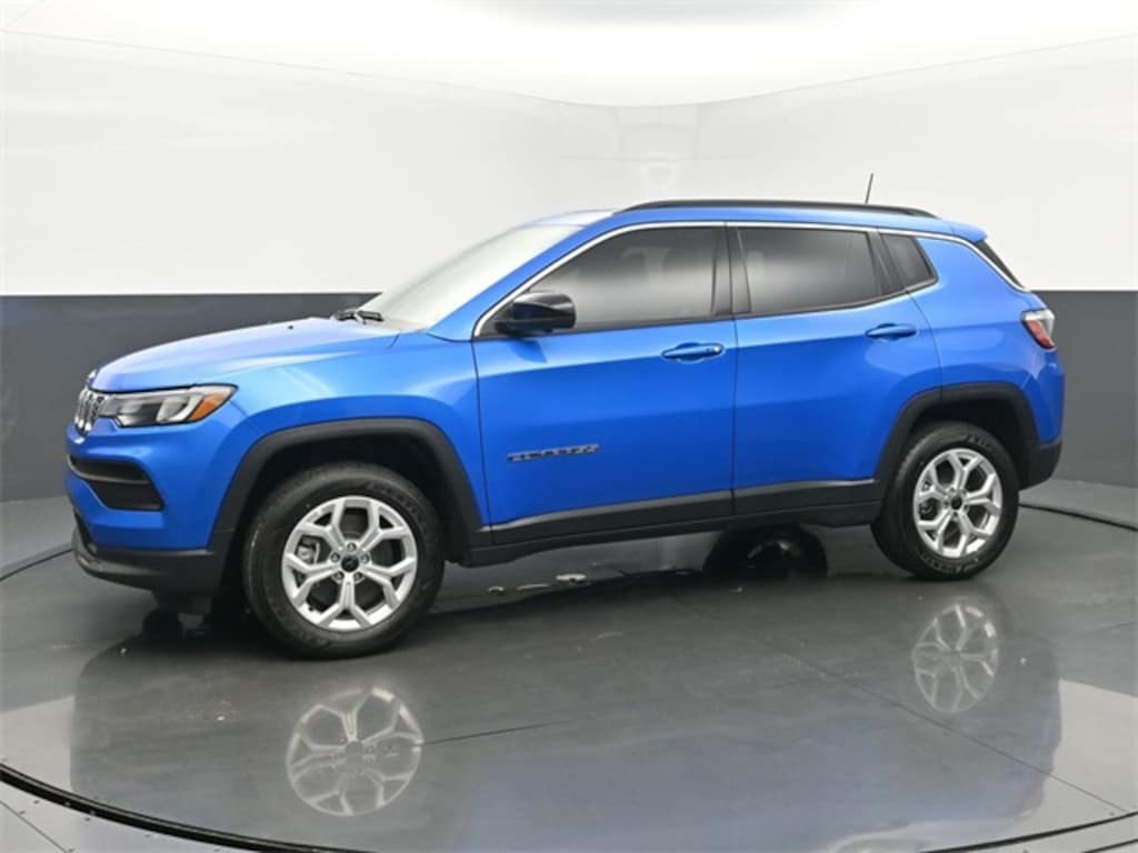 New 2025 Jeep Compass Latitude Sport Utility