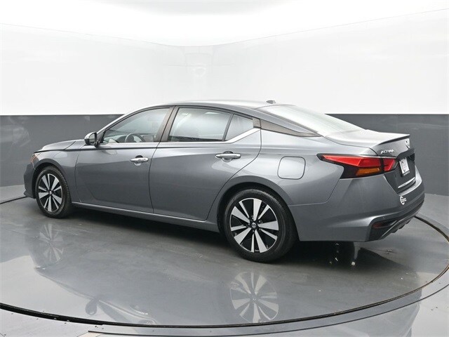 2021 Nissan Altima 2.5 SV photo 3