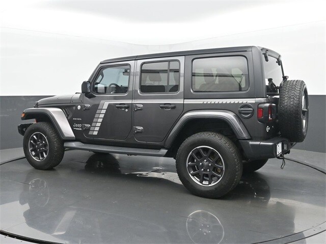 2018 Jeep Wrangler Unlimited Sahara photo 3