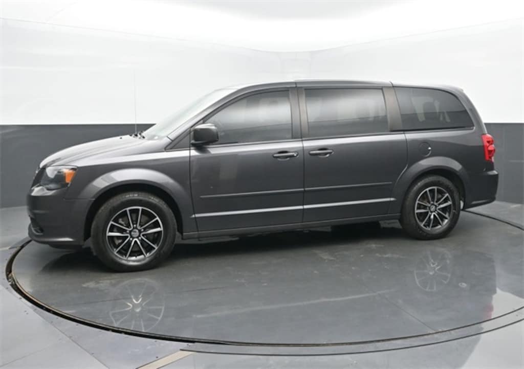 Used 2017 Dodge Grand Caravan GT Minivan/Van