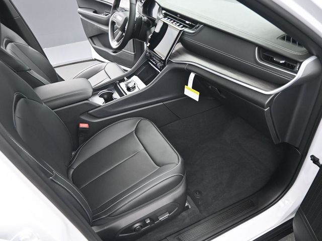 2025 Jeep Grand Cherokee Limited - Photo 17