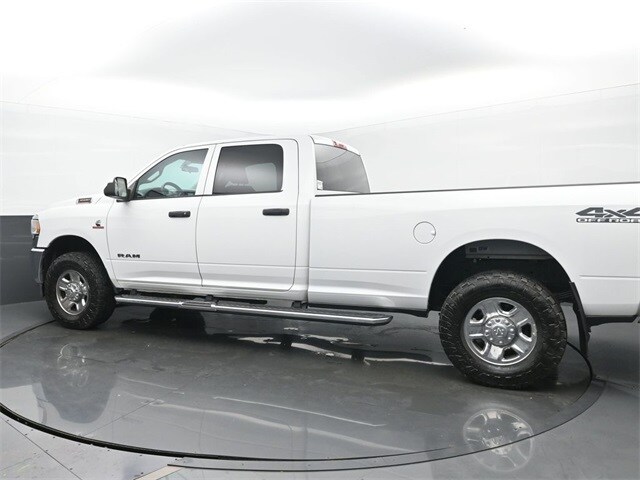 2020 Ram 3500 Tradesman photo 3