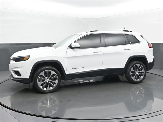 Used 2021 Jeep Cherokee Limited with VIN 1C4PJMDX4MD116892 for sale in Tipton, IN