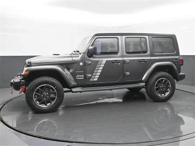 2018 Jeep Wrangler Unlimited Sahara photo 2
