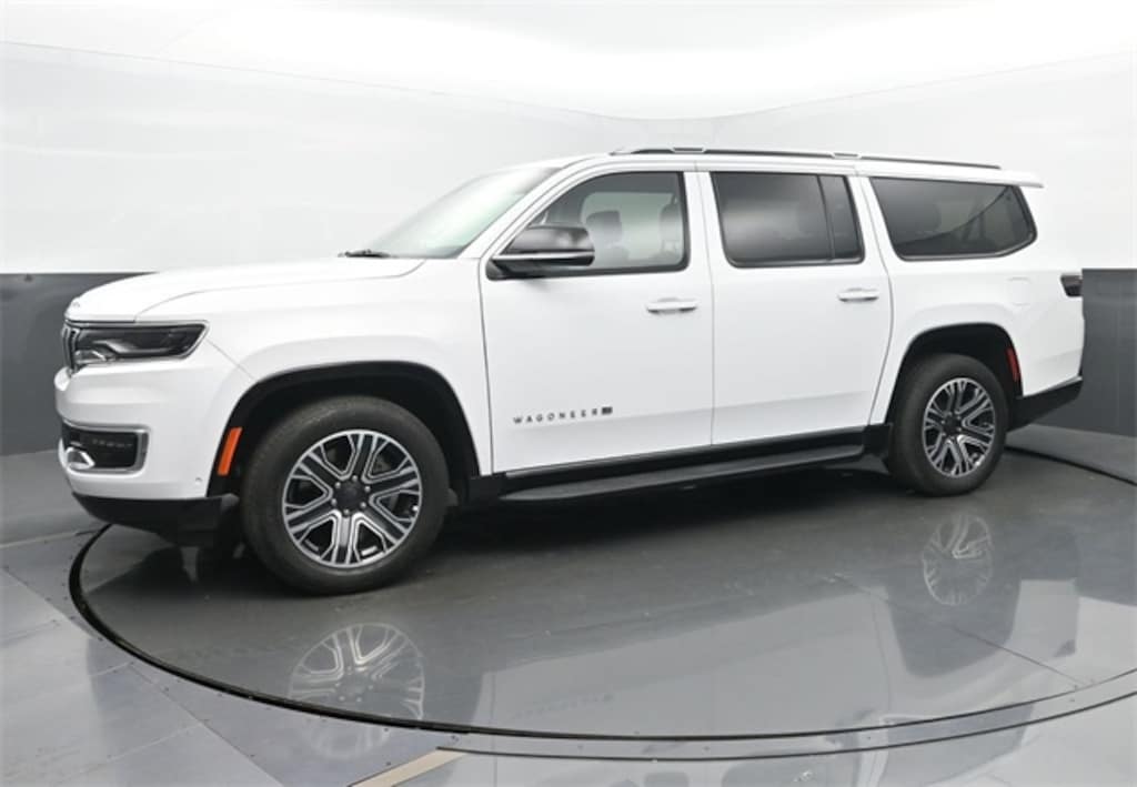 Used 2024 Jeep Wagoneer L Series II SUV