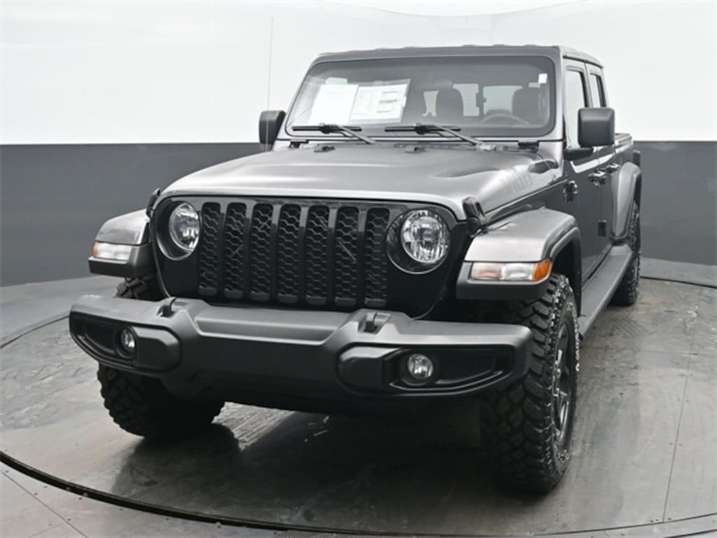 Used 2021 Jeep Gladiator Willys Truck