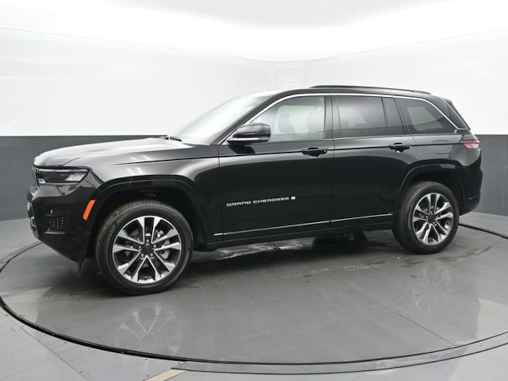 New 2025 Jeep Grand Cherokee Overland Sport Utility