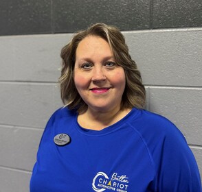 Staff member SHANNON DILLMAN from ID_5d7c703e1074
