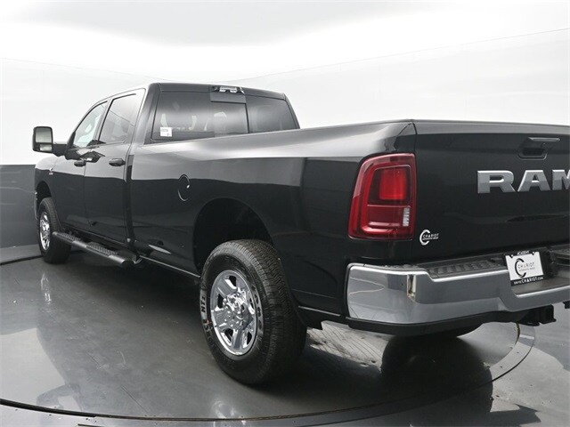 2026 Ram 3500 Tradesman photo 4
