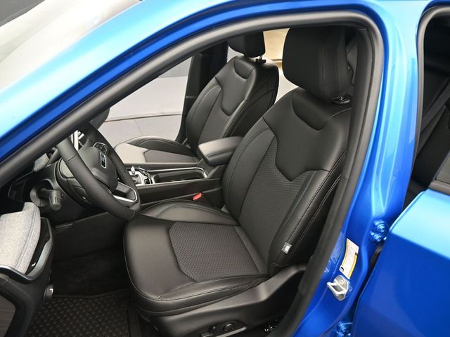 2025 Jeep Compass Latitude - Photo 11