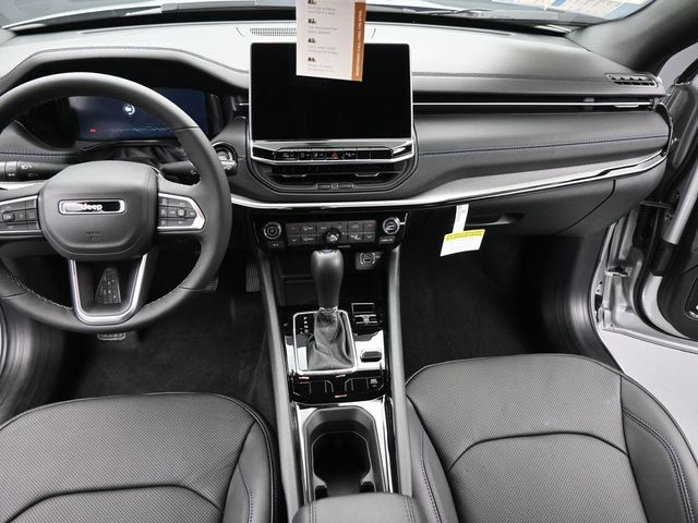 2025 Jeep Compass Limited - Photo 21