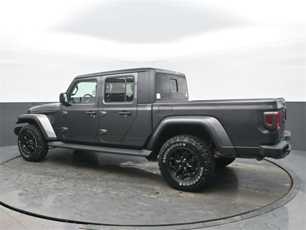 Used 2021 Jeep Gladiator Willys Truck