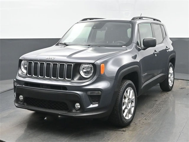 2022 Jeep Renegade Latitude's photo