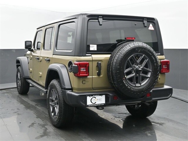 2025 Jeep Wrangler Sport S photo 4