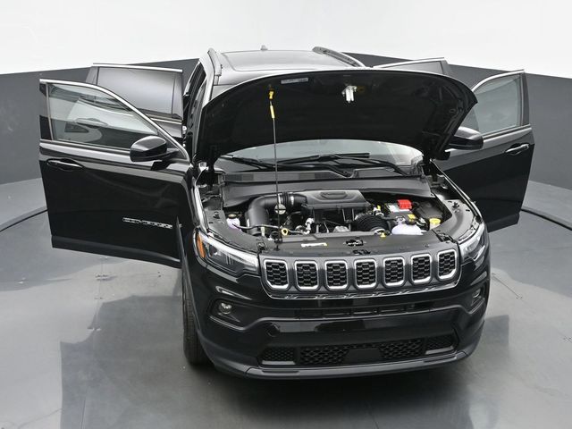 2025 Jeep Compass Latitude - Photo 62
