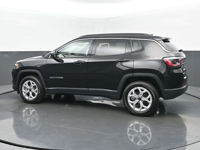2025 Jeep Compass Latitude - Photo 3