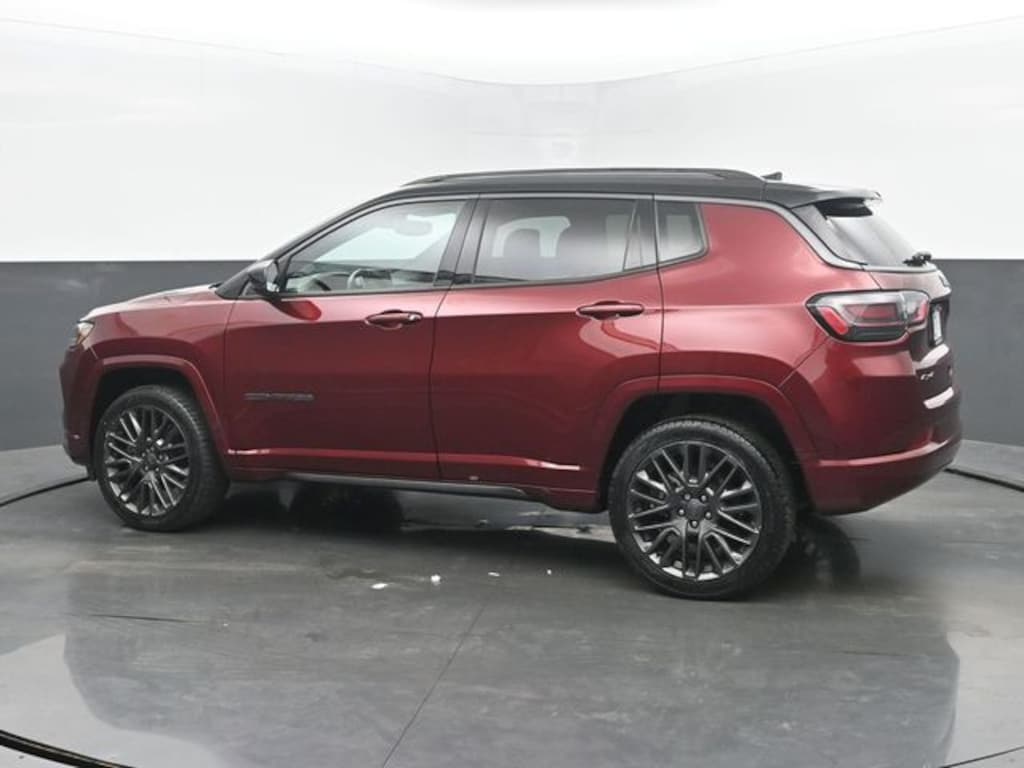 Used 2022 Jeep Compass Limited SUV