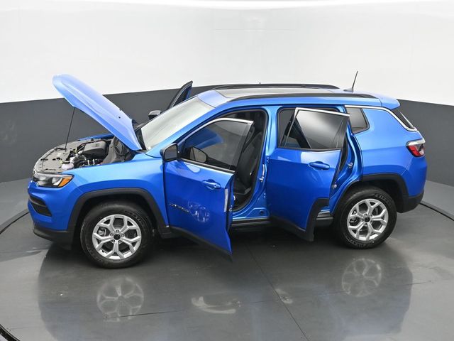 2025 Jeep Compass Latitude - Photo 63