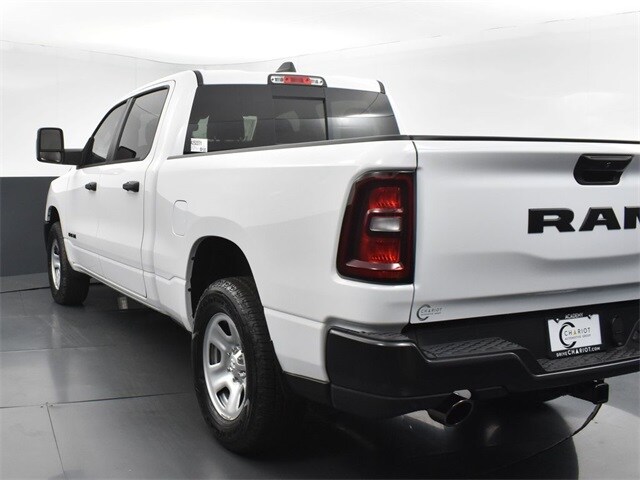 2025 Ram 1500 Tradesman photo 4