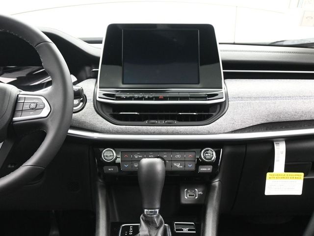 2025 Jeep Compass Latitude - Photo 25