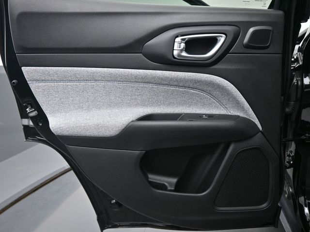 2025 Jeep Compass Latitude - Photo 14