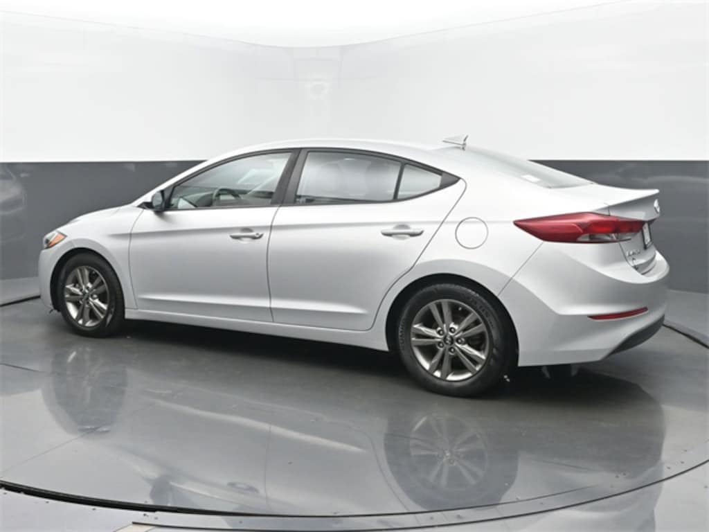 Used 2018 Hyundai Elantra SEL Sedan