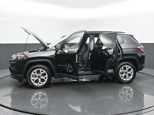 2025 Jeep Compass Latitude - Photo 55