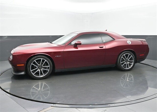 2020 Dodge Challenger R/T photo 2