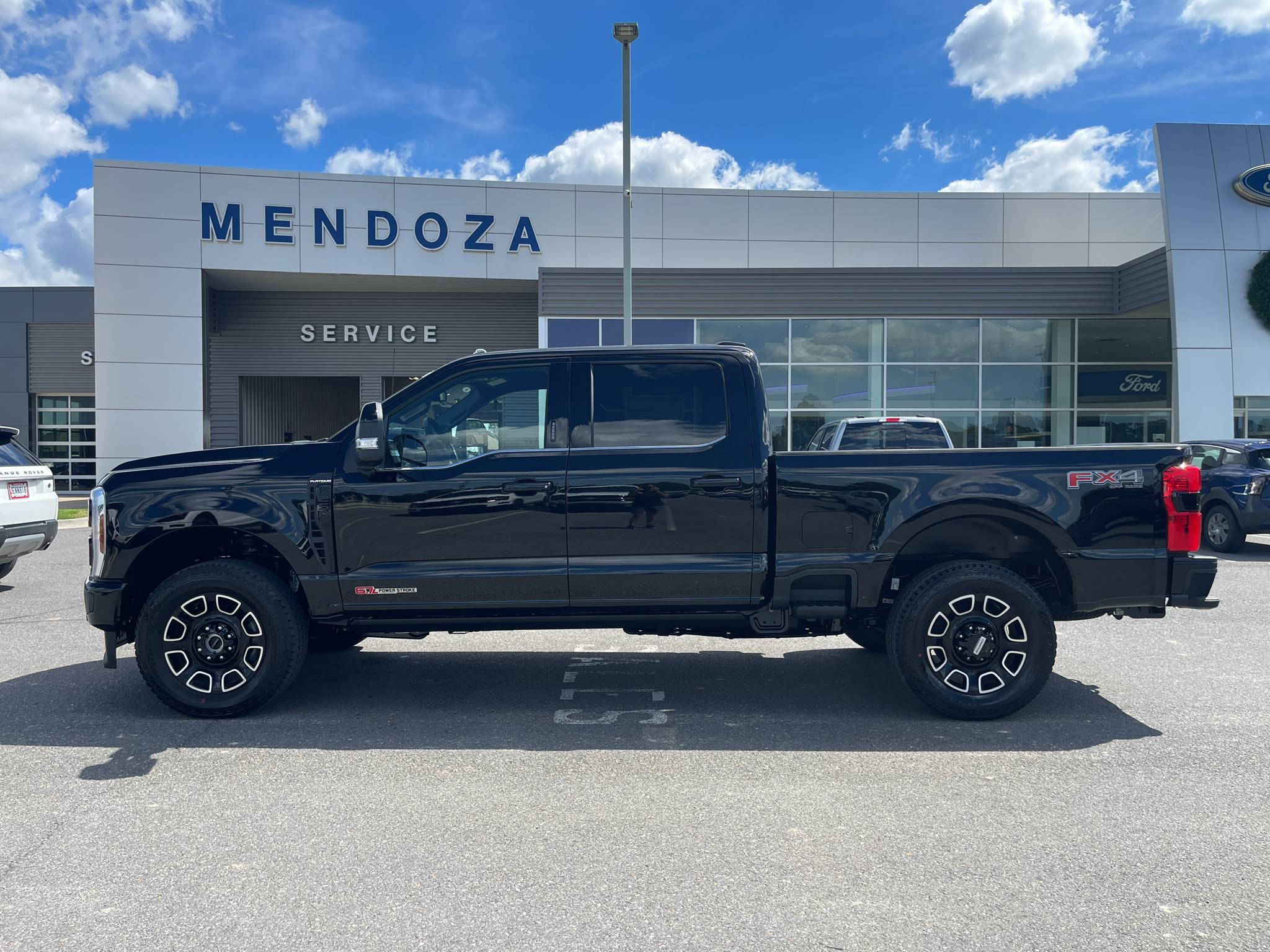 2027 Ford F-250 Platinum Crew Cab