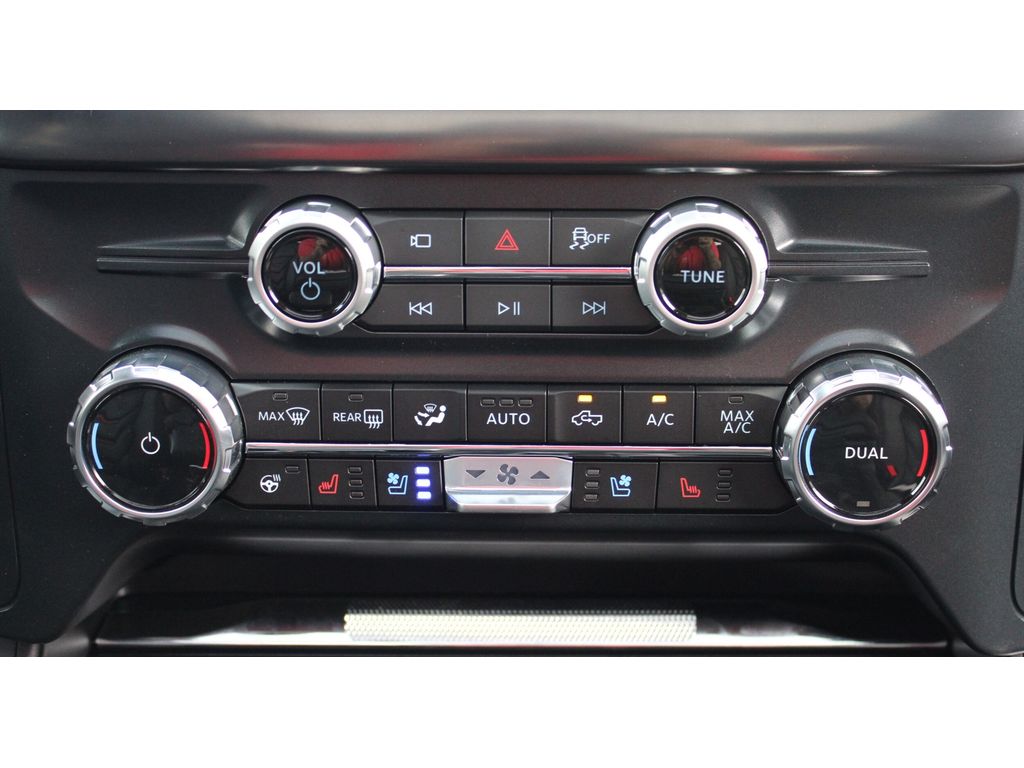 2025 Ford F-150 Lariat - Photo 31