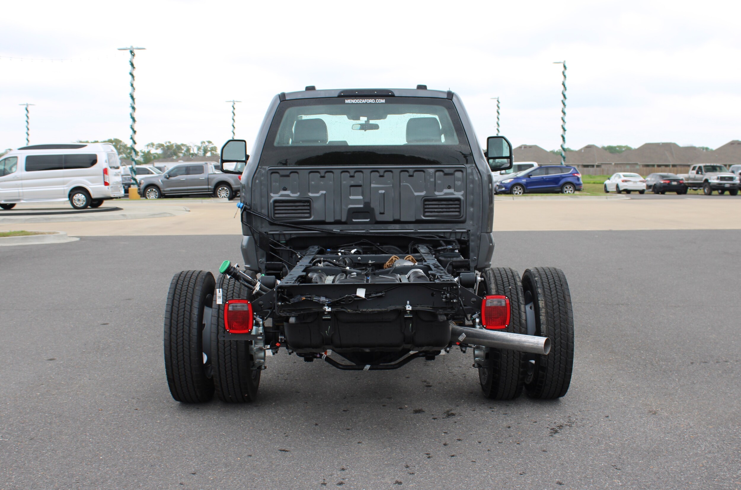 2024 Ford F-550 XL photo 3
