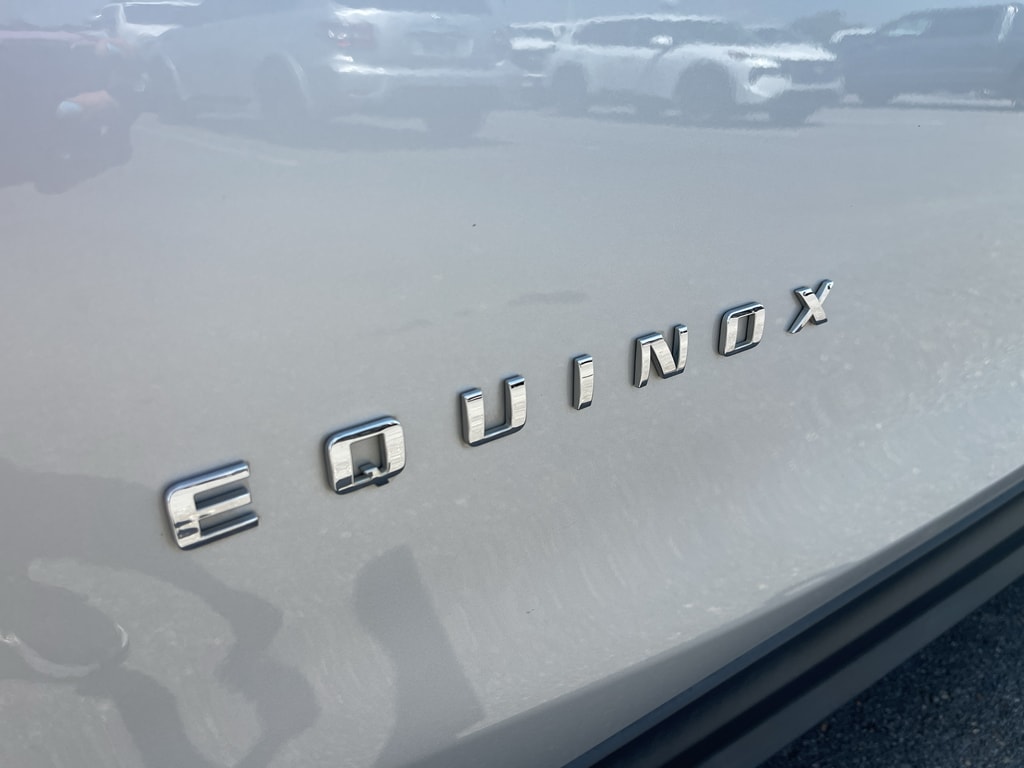 2022 Chevrolet Equinox Premier - Photo 11