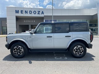 2026 Ford Bronco Outer Banks Sport Utility