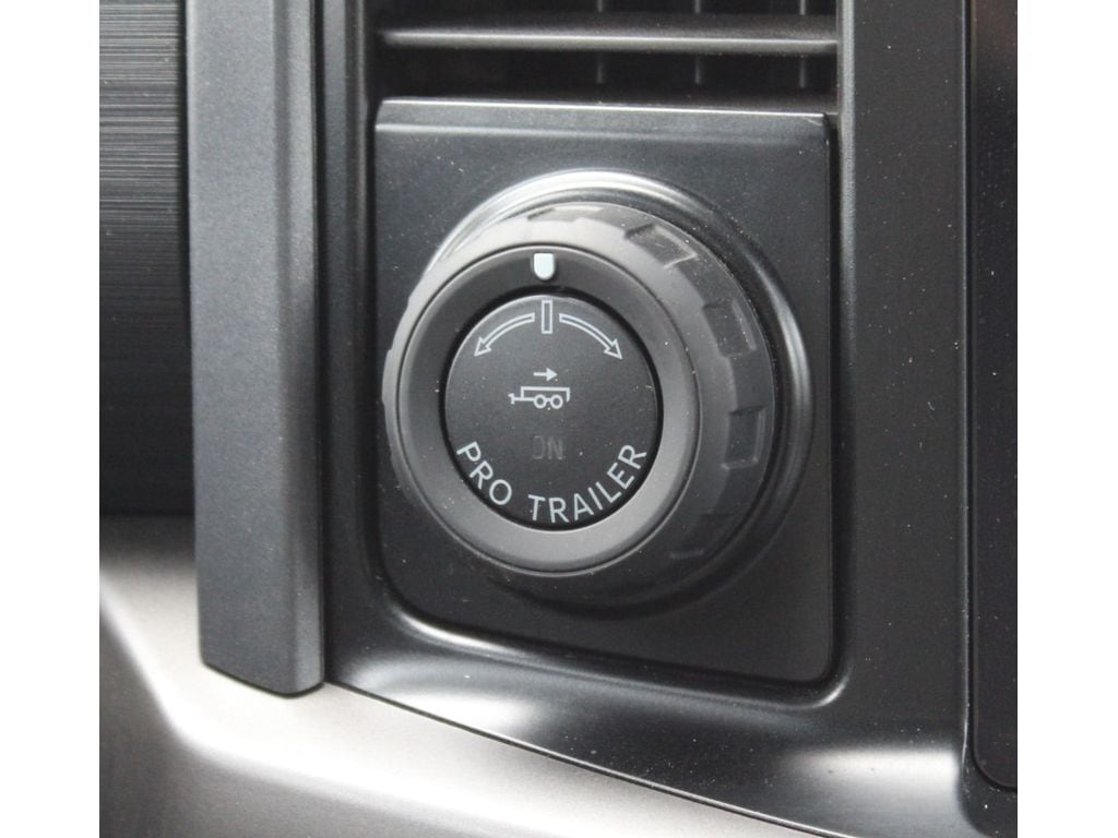 2024 Ford F-150 XLT - Photo 32