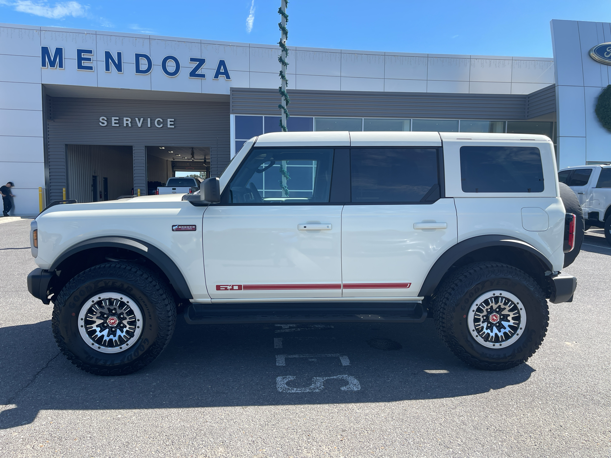 2026 Ford Bronco Outer Banks Sport Utility