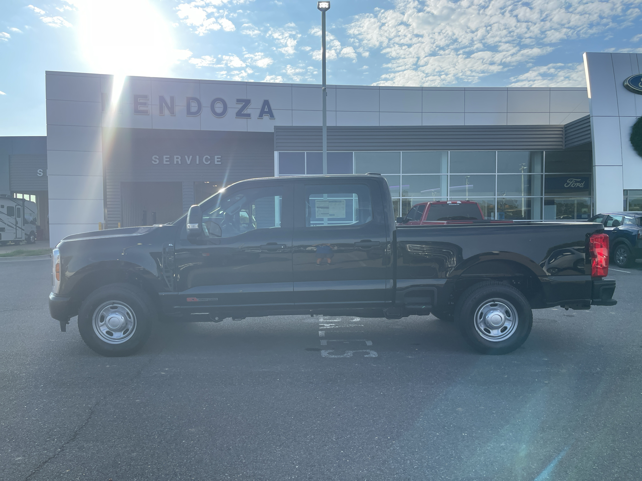 2027 Ford F-250 XL Crew Cab