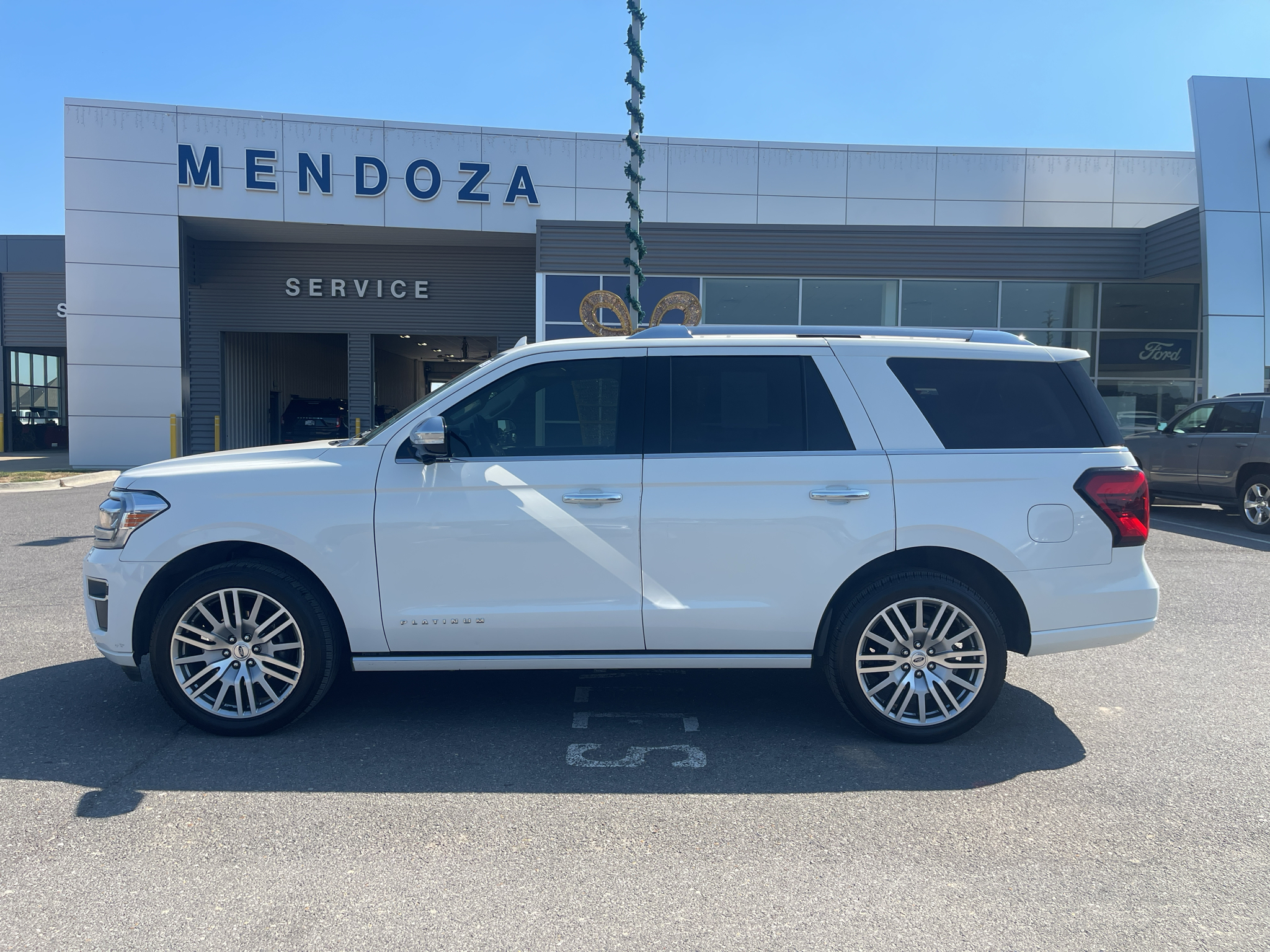 2022 Ford Expedition Platinum Sport Utility